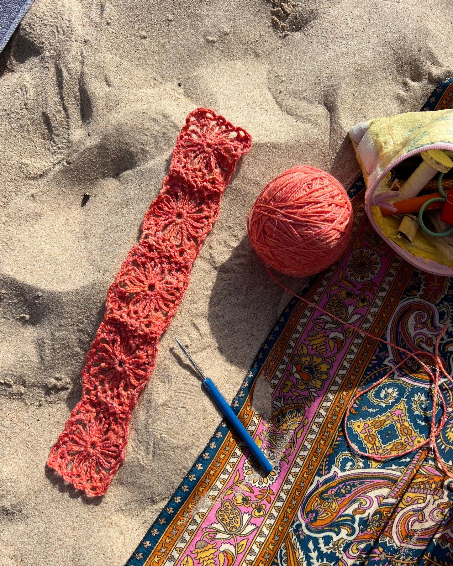 Atlântico Crochet Headband Pattern — Floral Head Scarf, Boho Bandana PDF — Strong Beginner pattern