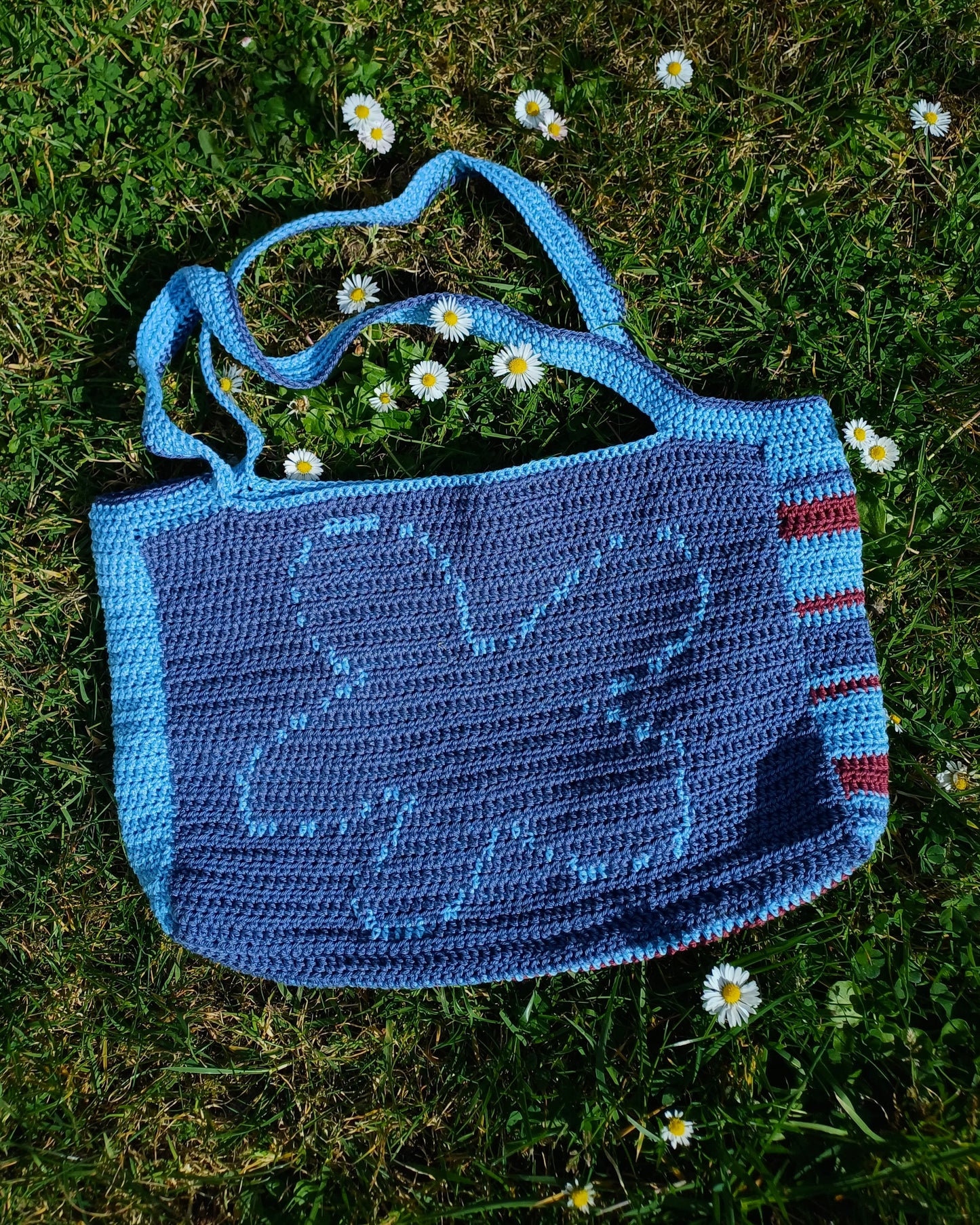 Bloom Bag Crochet Pattern — Flower Tote Bag & Beach Bag (Pixel Art Design) — Strong Beginner Pattern